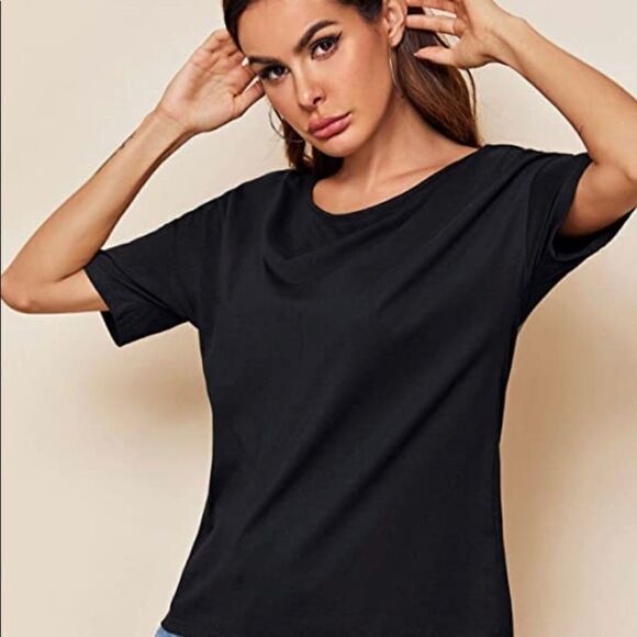 Butterfly cut out loose top vibrant - Picture 2 of 8